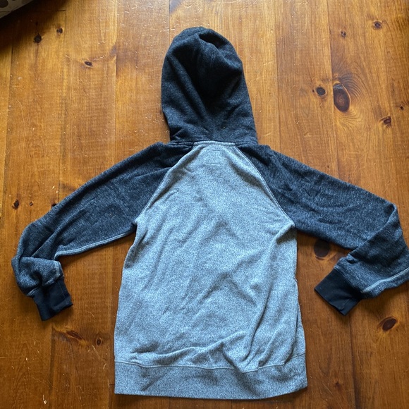 Roots Zip up sweater - Picture 6 of 6